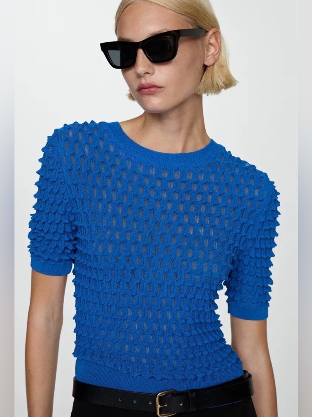 NWT Mango MNG Blue Textured Short Sleeve Round neck Knit Top Shirt, Medium